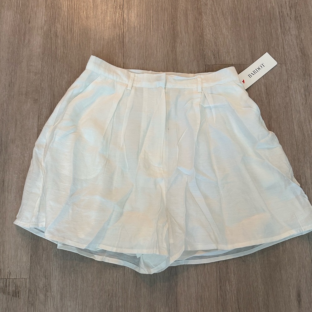 Revolve Shorts with Tags Attached